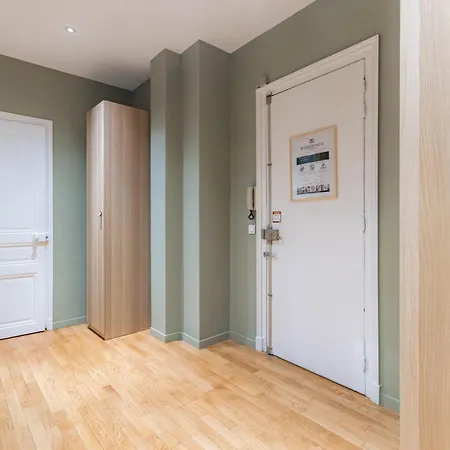 Appartamento Charming 1br Air-conditioned - Close To Trocadéro