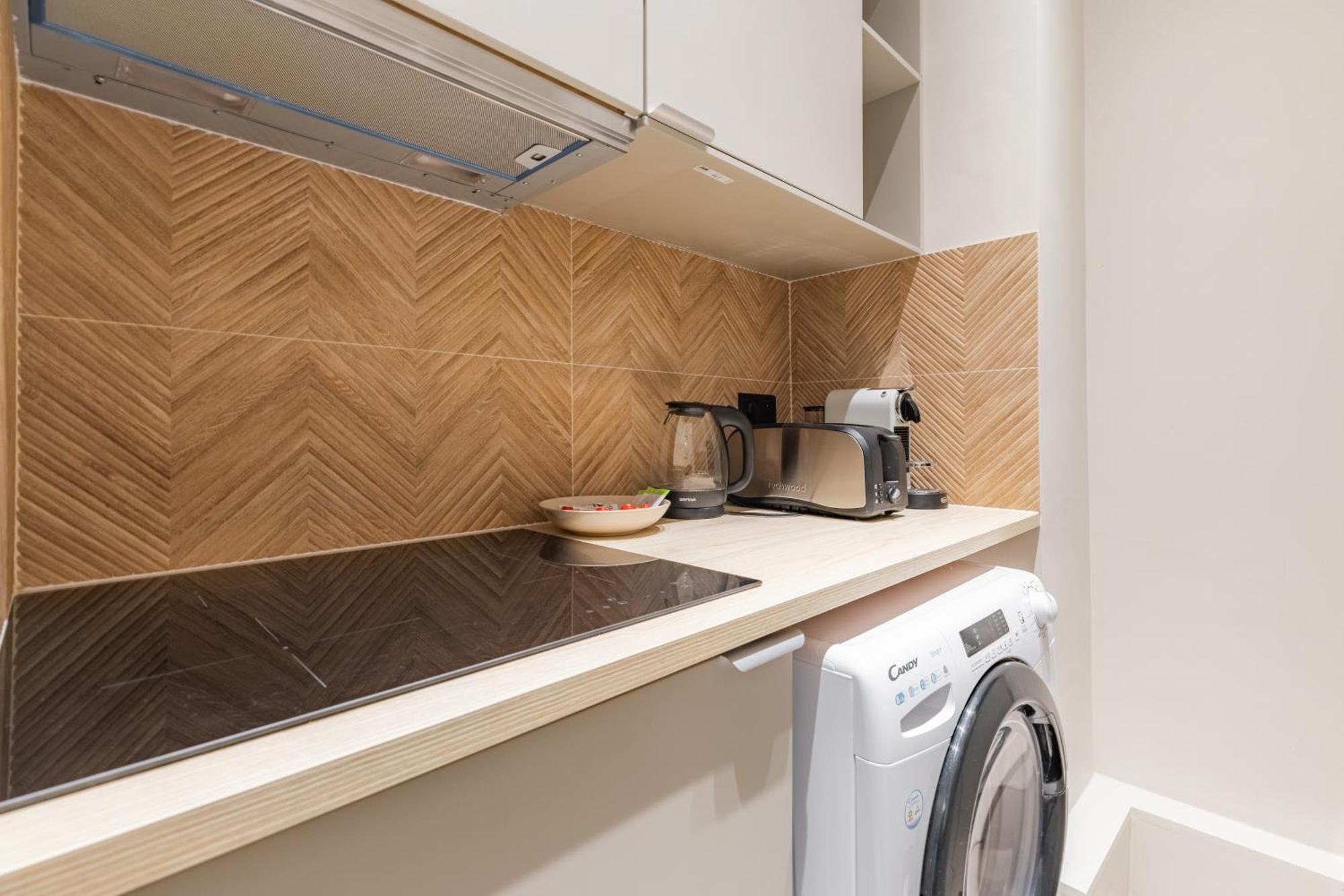 Charming 1br Air-conditioned - Close To Trocadéro